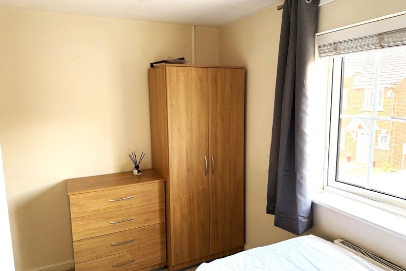 Room Hidcote Close in Rugby