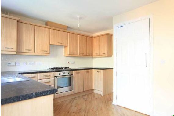 Room Hidcote Close in Rugby