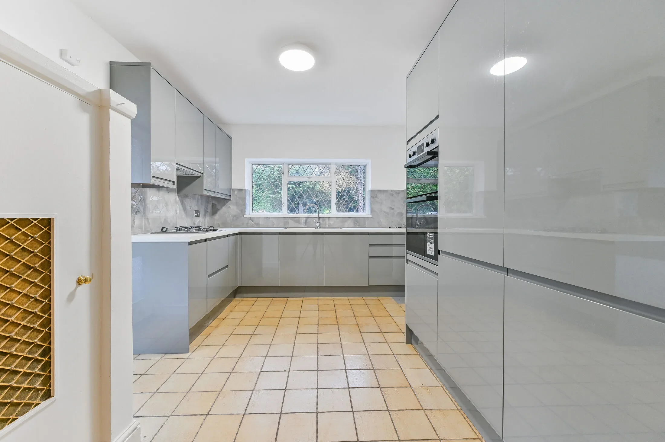 House Privet Mews in Greater London