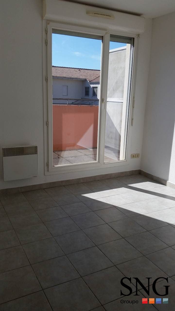 Appartement Rue des Hirondelles à Le Pontet