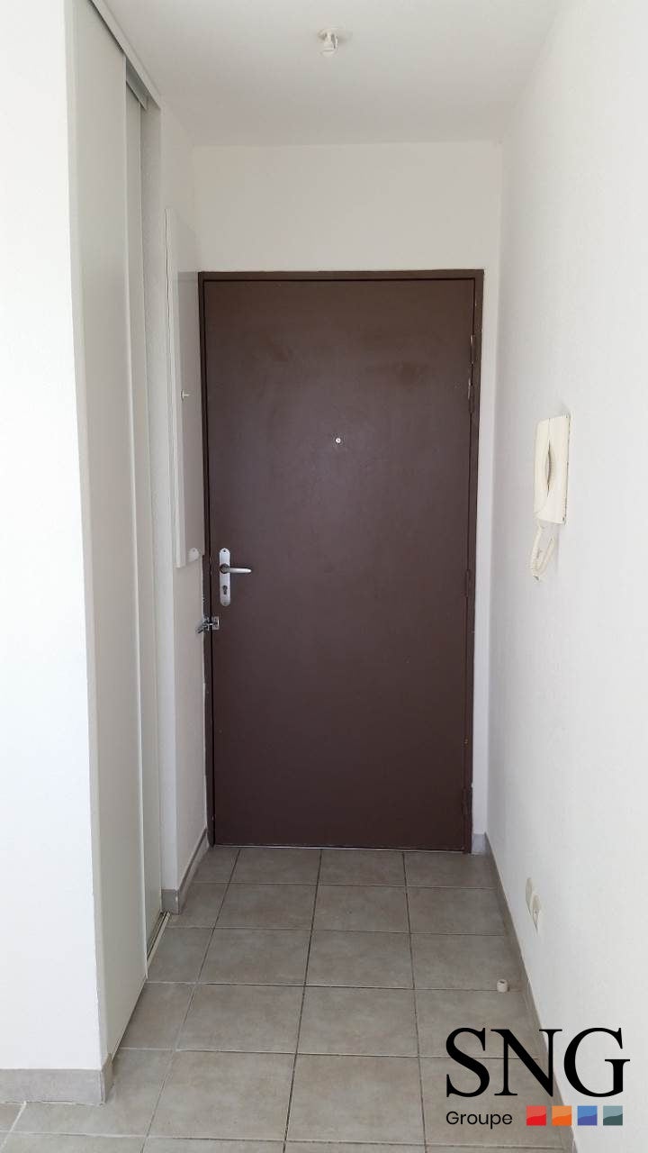 Appartement Rue des Hirondelles à Le Pontet