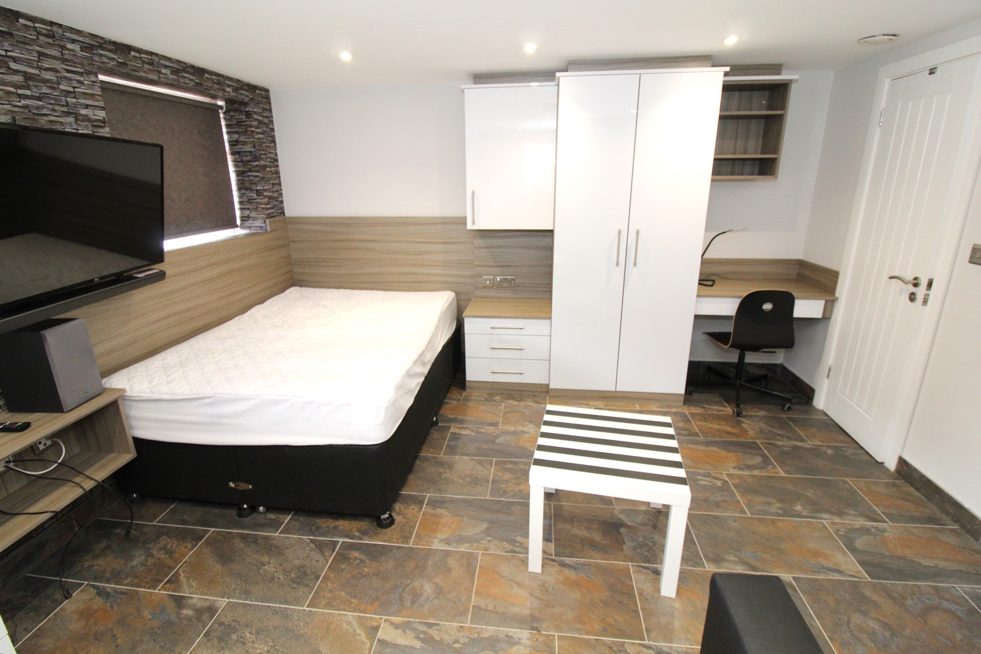 Flat Gulson Road in Coventry