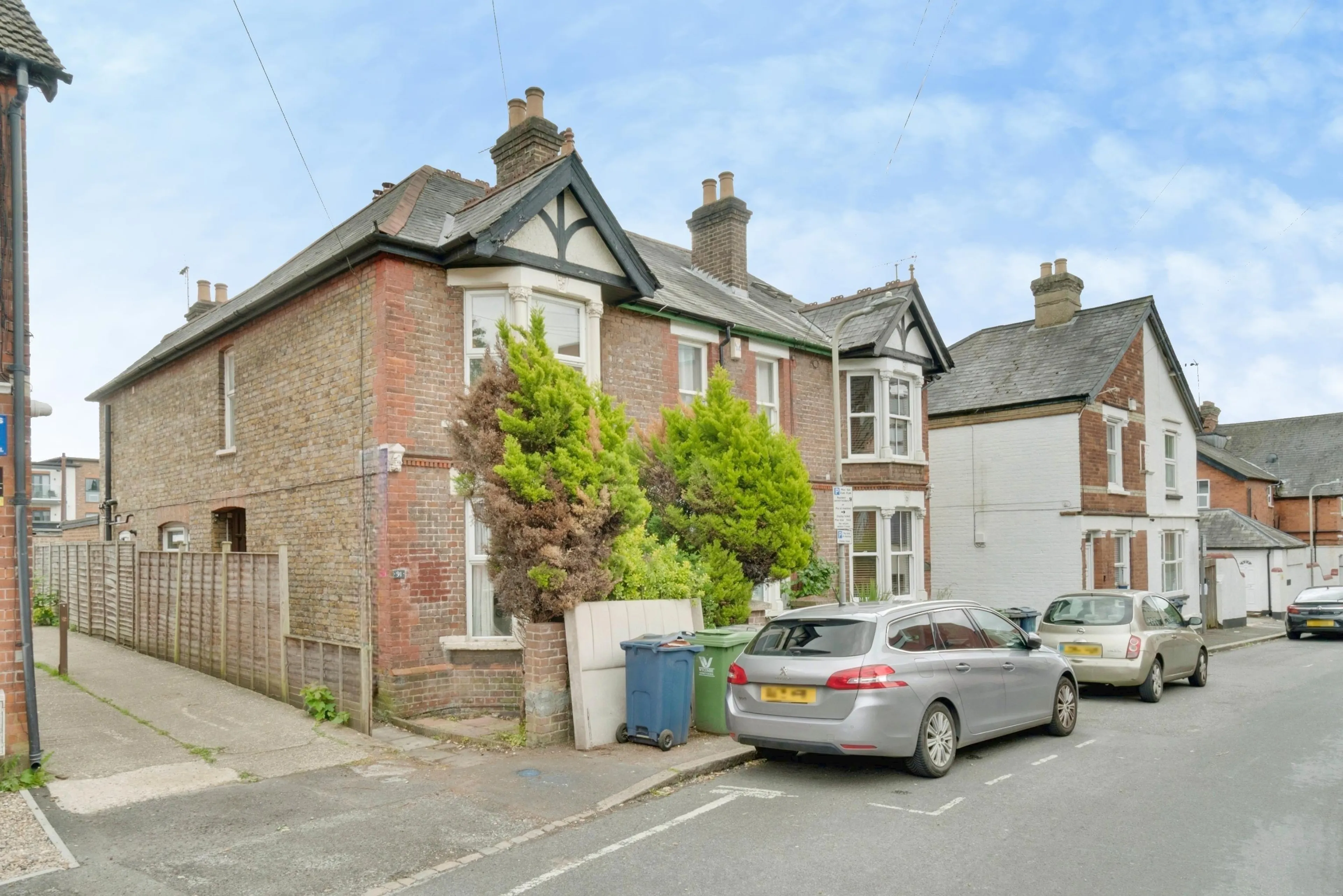 House Queens Road in High Wycombe