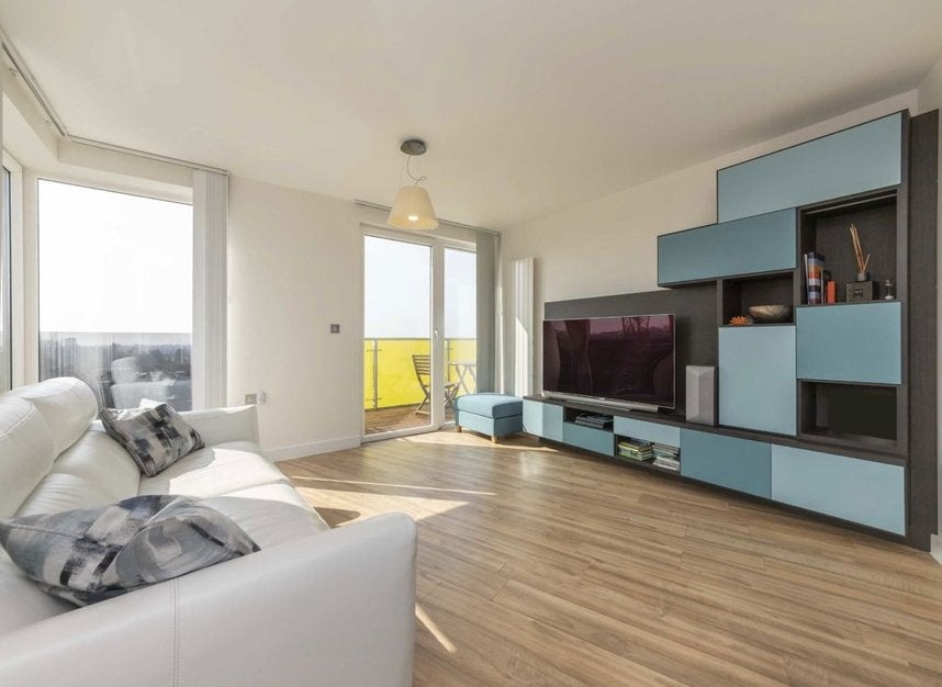 Flat Finchley Road in Greater London