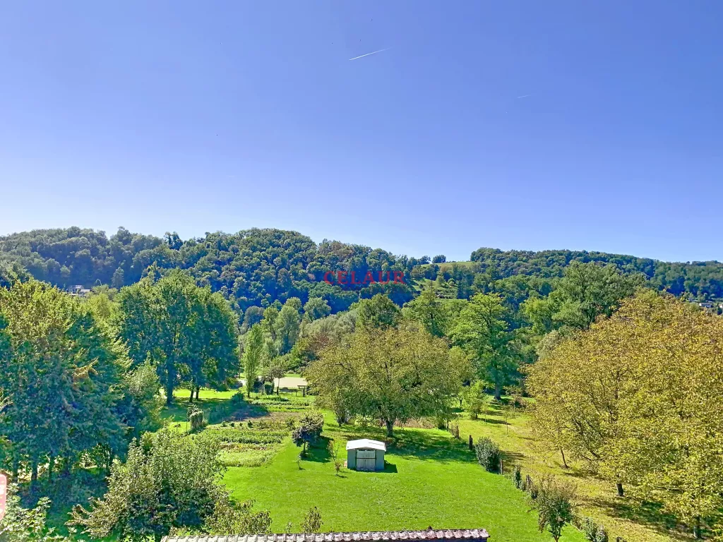 Appartement Avenue des Généraux Marbot à Altillac