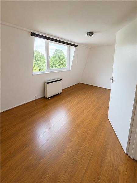 Flat Bellevue Crescent in Bristol