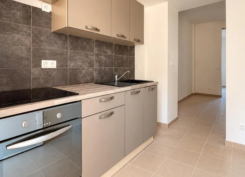 House Rue du 19 Mars 1962 in Saint-Quentin