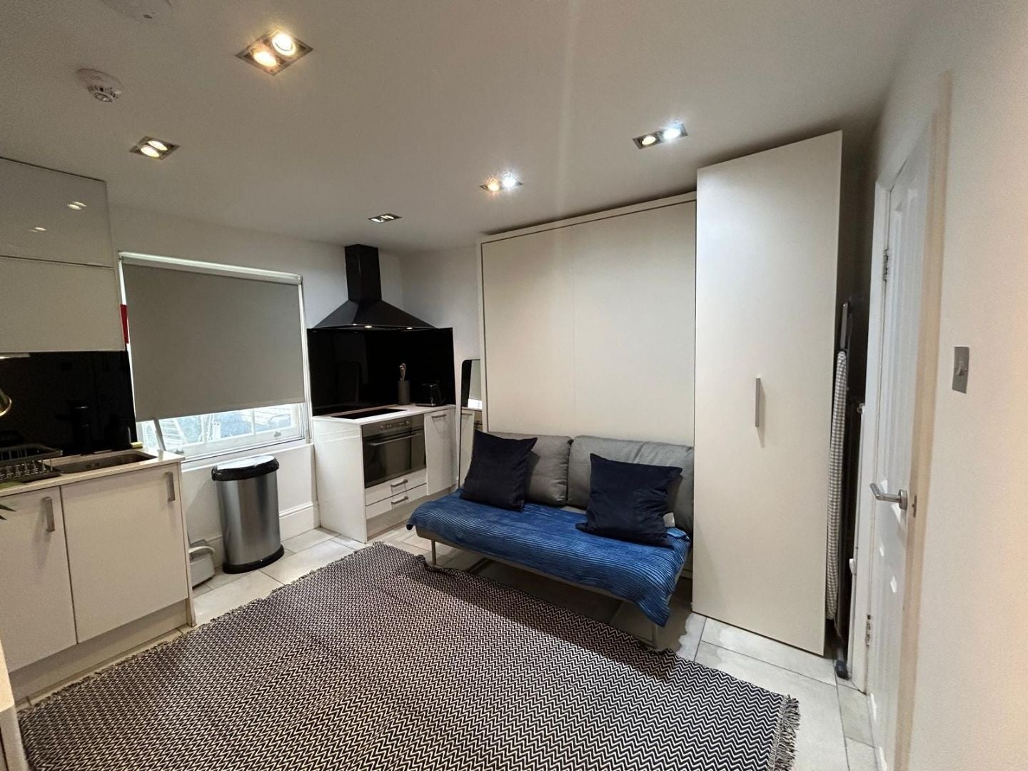 Flat Gloucester Place in City of Westminster