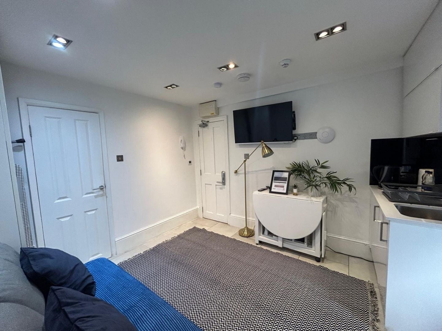 Flat Gloucester Place in City of Westminster