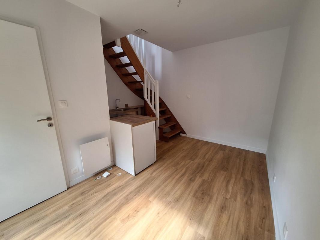 Flat Rue Edmond Rostand in Rennes