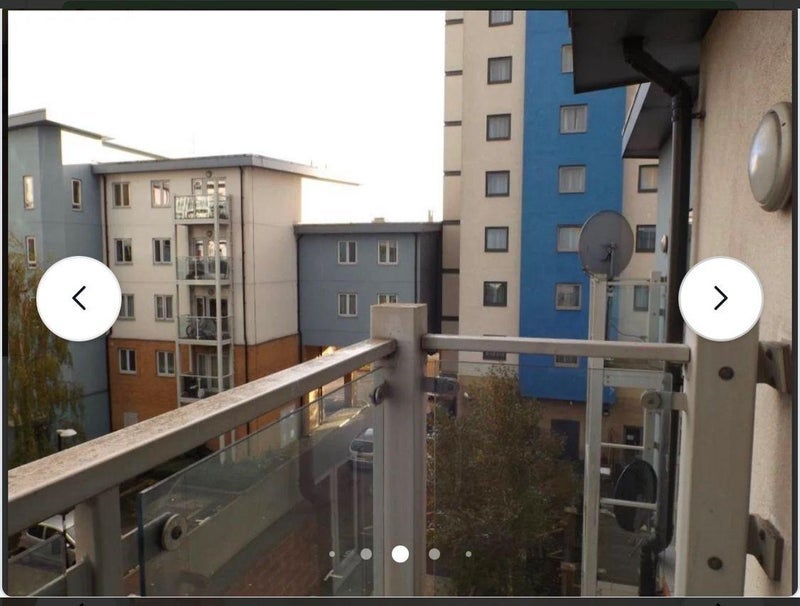 Room Mill Street in Slough