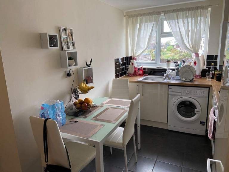 Flat Stafford Street in Hinckley and Bosworth