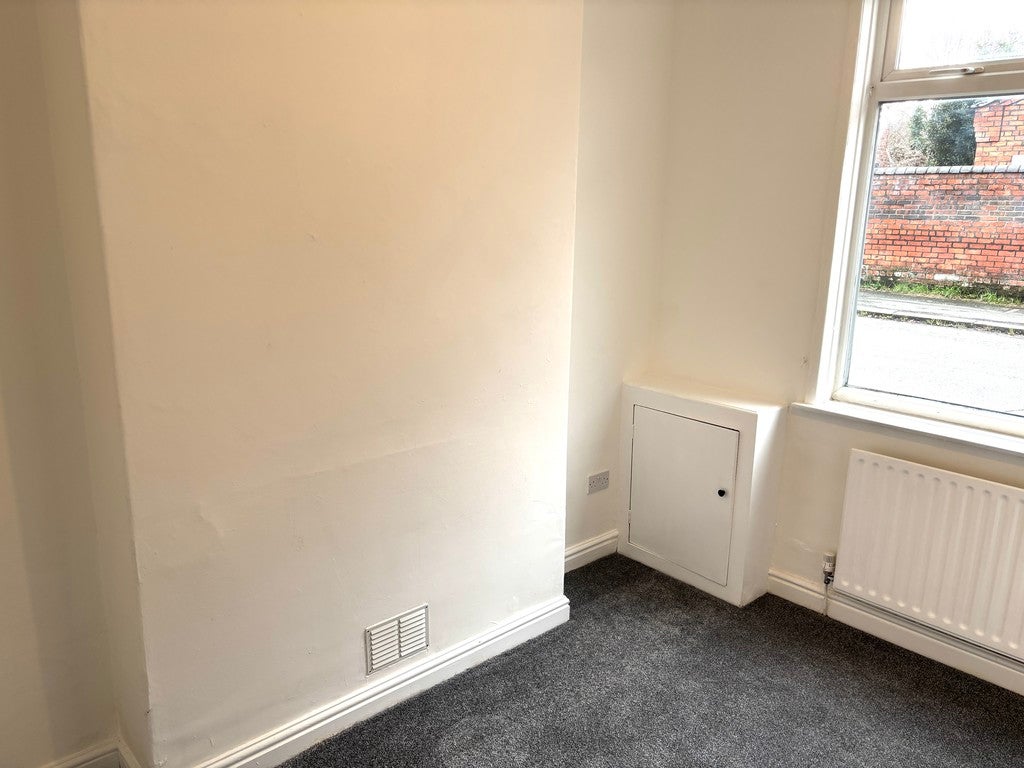 Flat Alton Street in Crewe