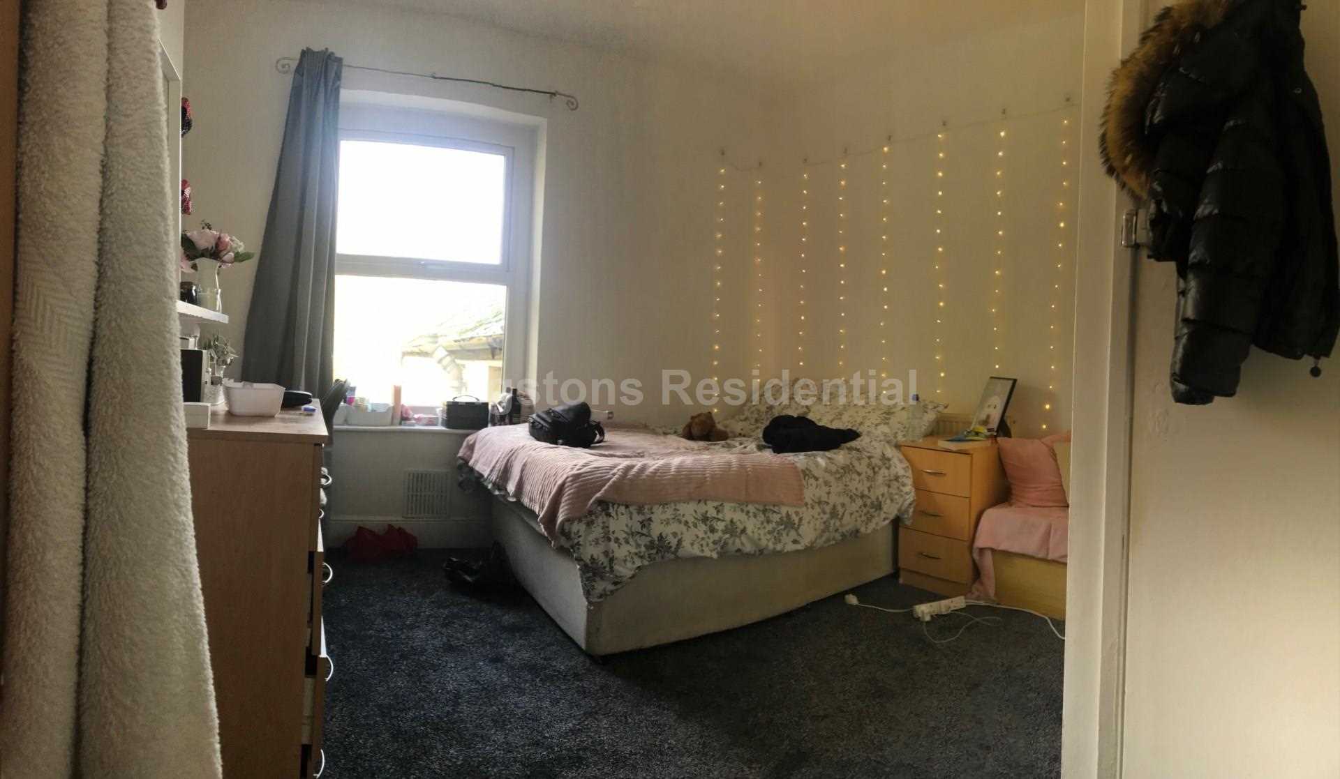 Flat Northcote Street in Cardiff
