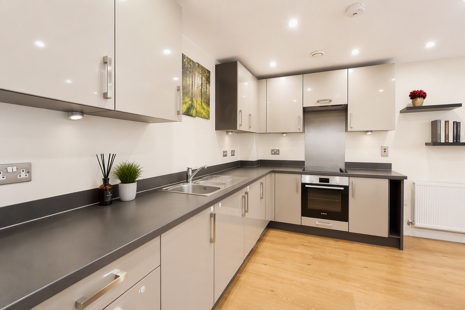 Flat Duke Court in Greater London