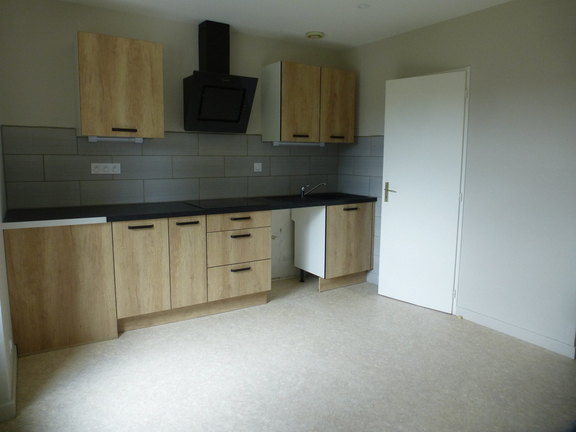 Appartement Avenue du Général de Gaulle à Saint-Donat-sur-l'Herbasse