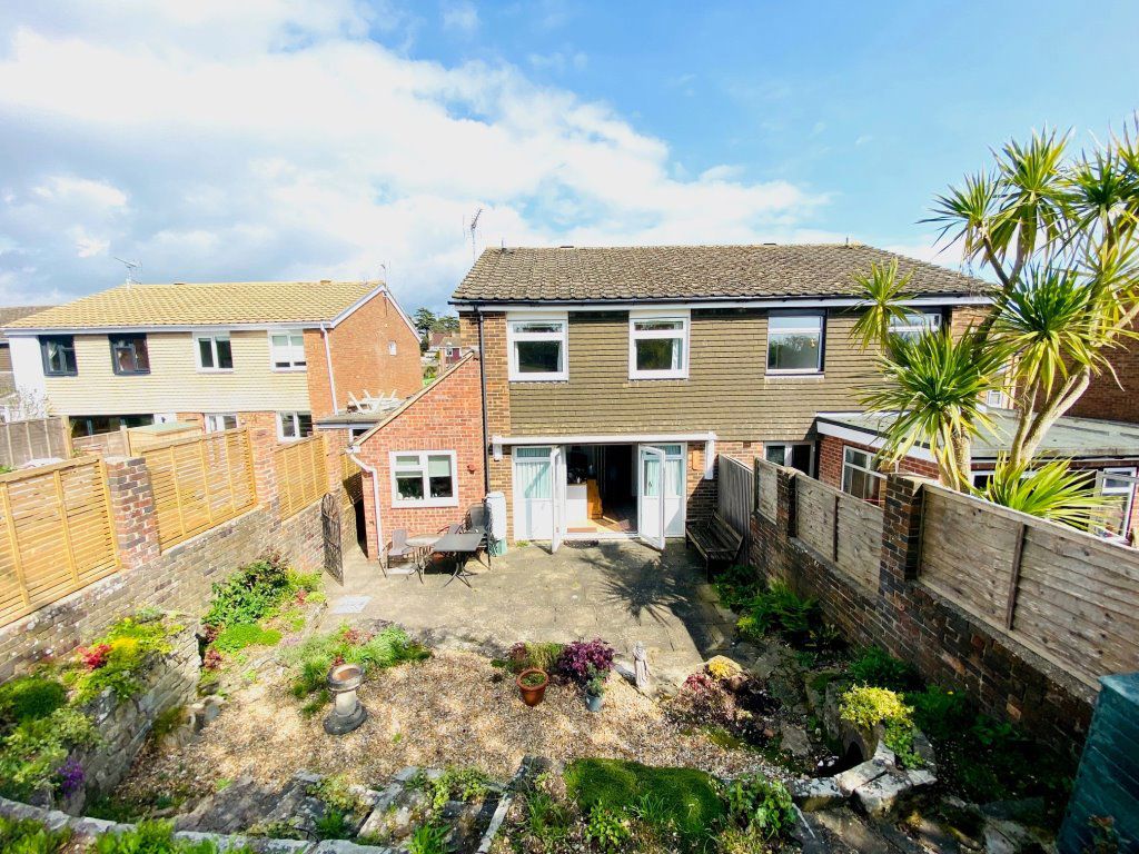 House Salterns Way in Chichester