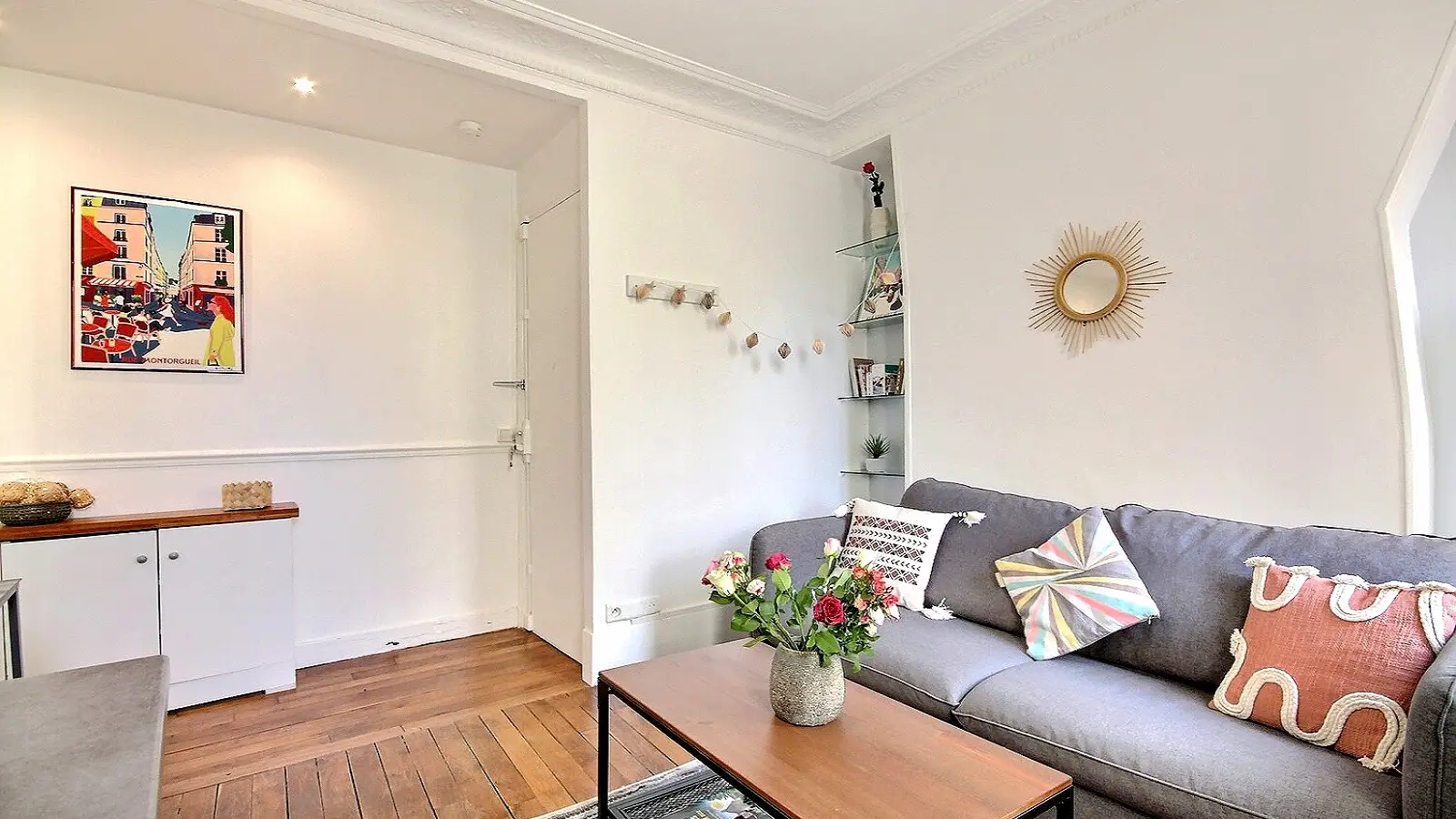 Flat Rue des Dames in Paris