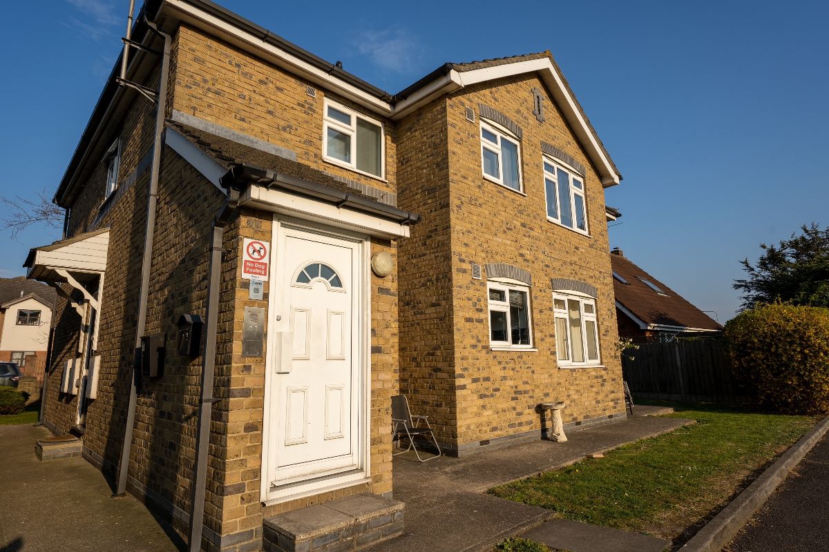 Flat George Close in Castle Point