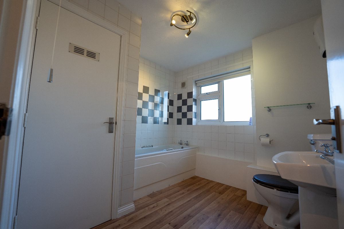 Flat George Close in Castle Point