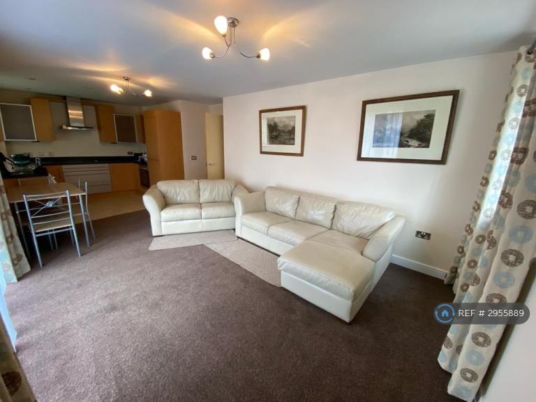 Flat The Quays in Nottingham