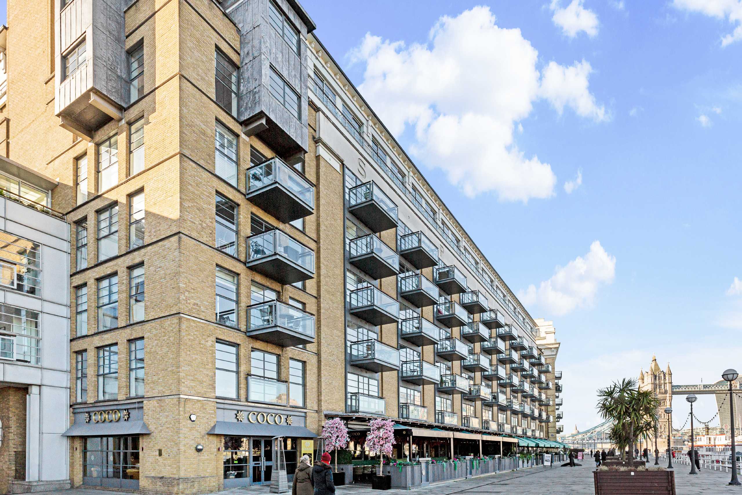 Flat Shad Thames in Greater London