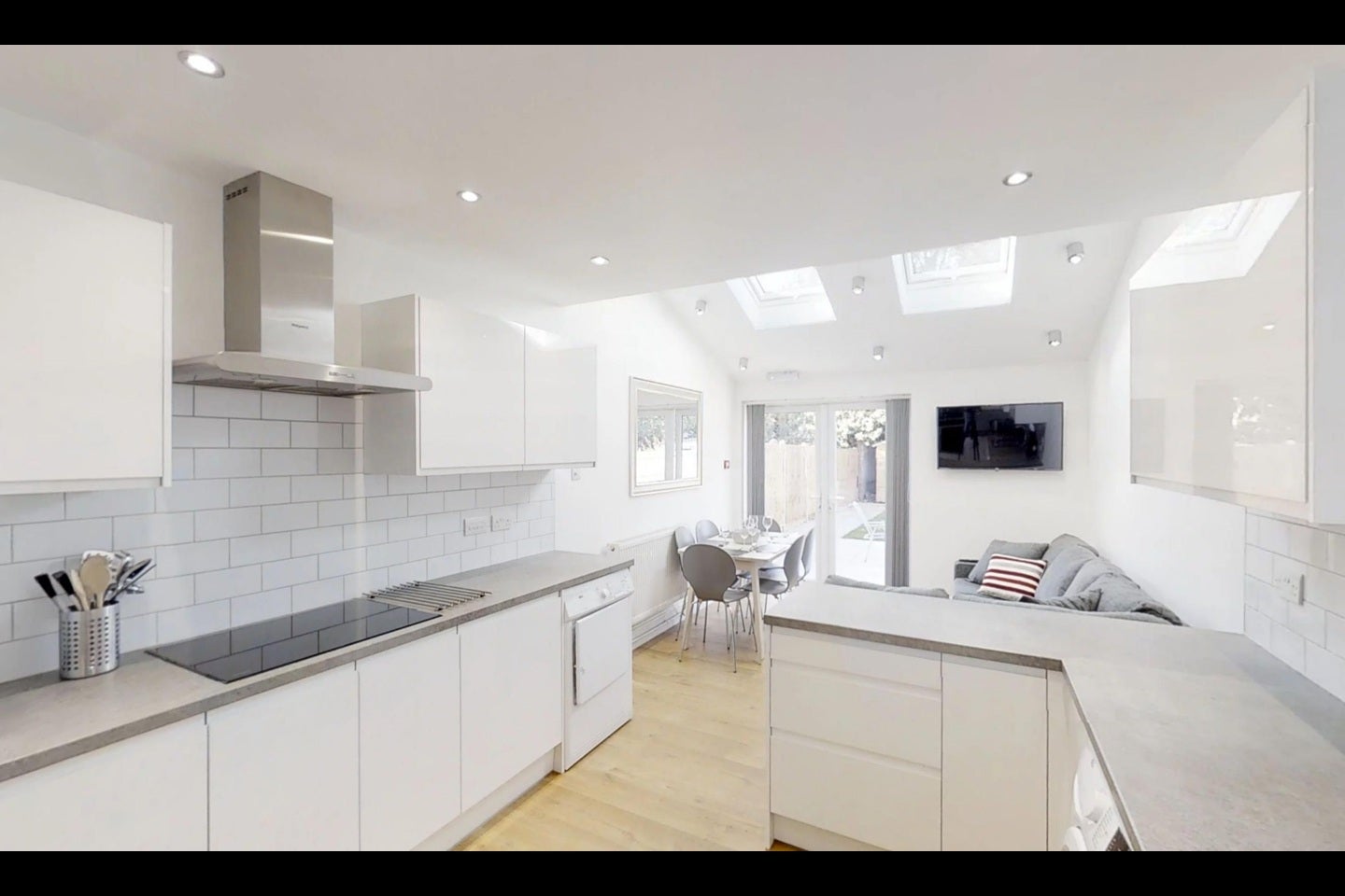 Room Brandon Road in Dartford