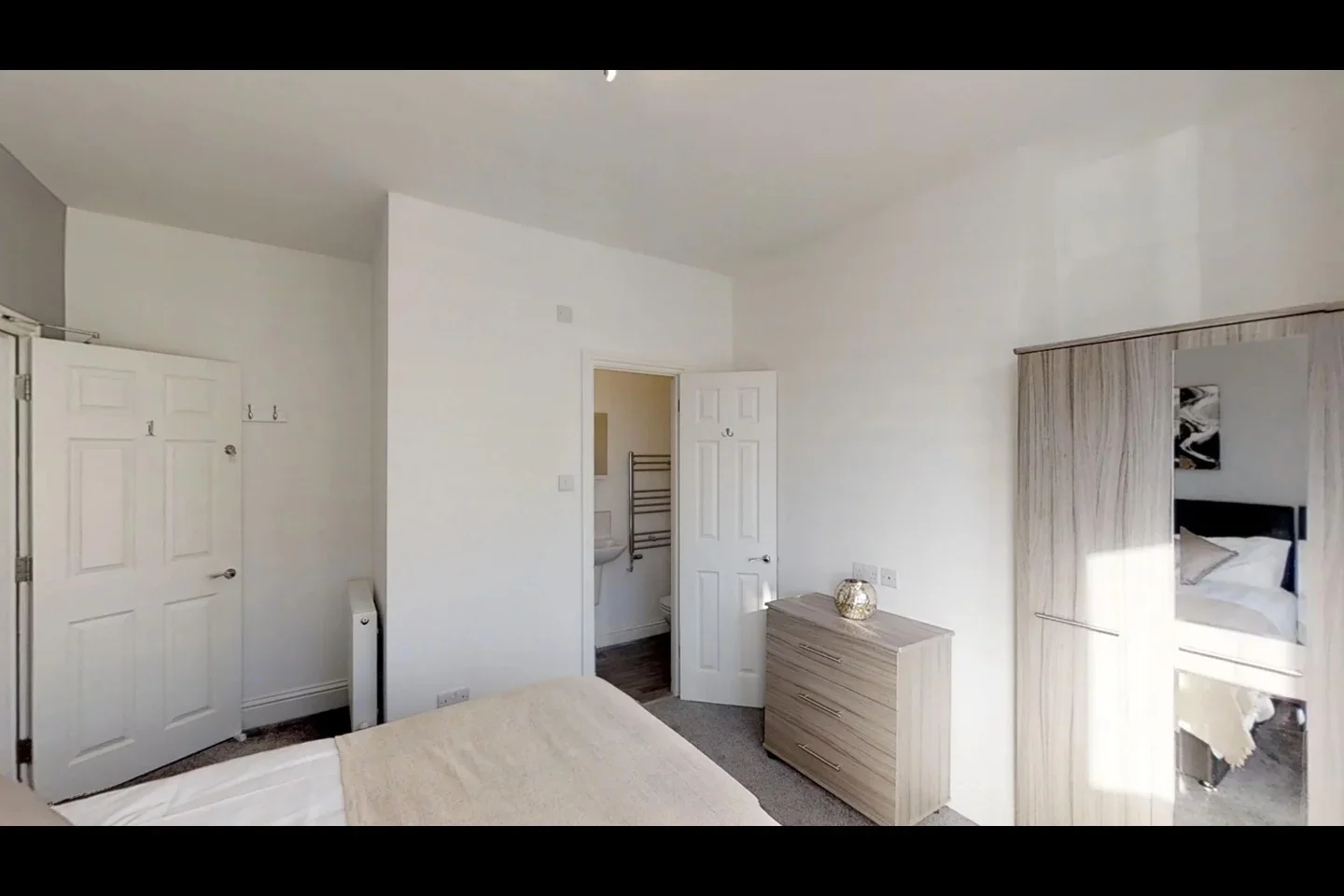 Room Brandon Road in Dartford