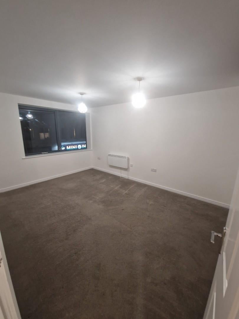 Flat Lord Street in Watford
