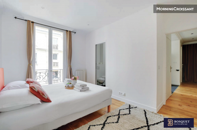 Flat Rue Pergolèse in Paris