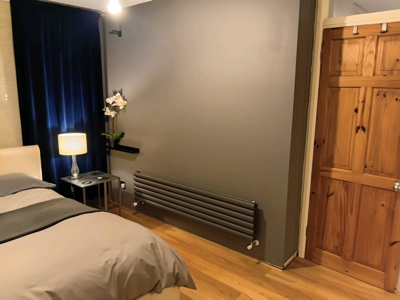 Room Juniper Gardens in Greater London