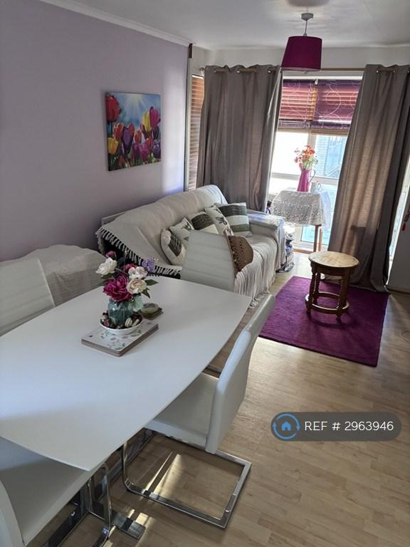 Room Warley Mount in Brentwood