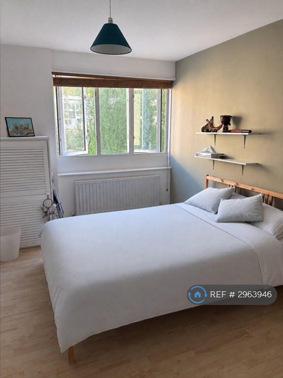 Room Warley Mount in Brentwood