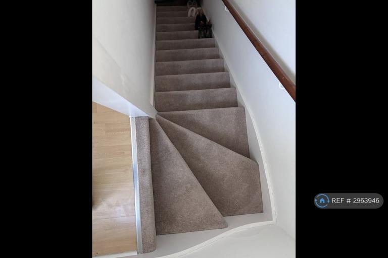 Room Warley Mount in Brentwood