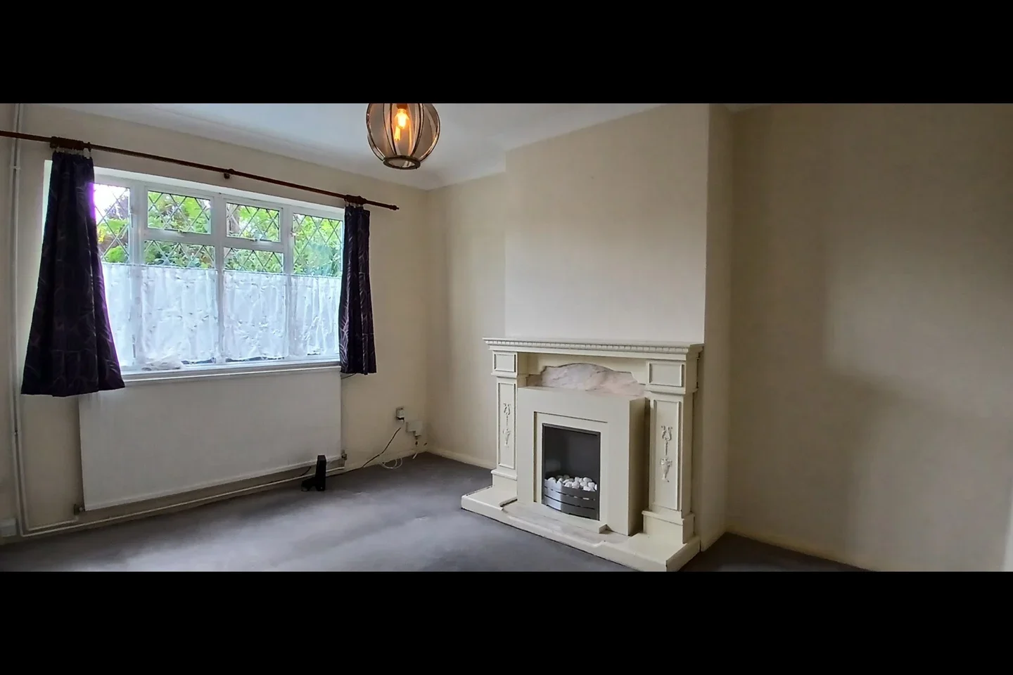 House Huntingfield Way in Borough of Runnymede