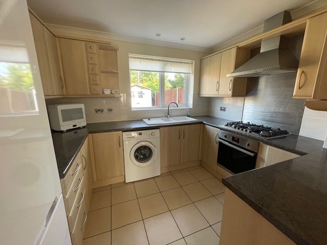 House Cygnet Close in Tonbridge and Malling