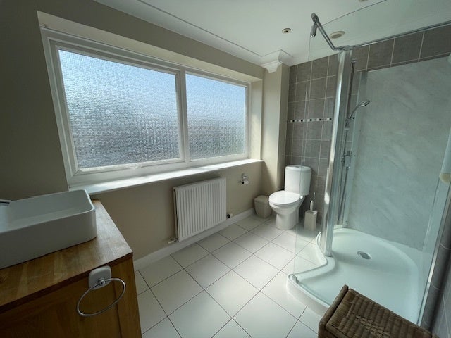 House Cygnet Close in Tonbridge and Malling