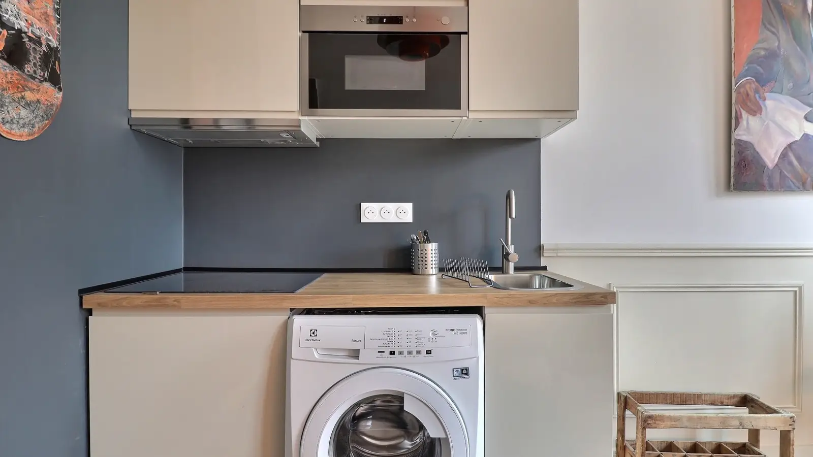 Flat Rue du Faubourg Saint-Martin in Paris