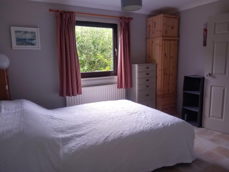 Room Elder Street in Dunbar