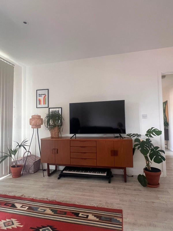 Room Sopwith Avenue in Greater London