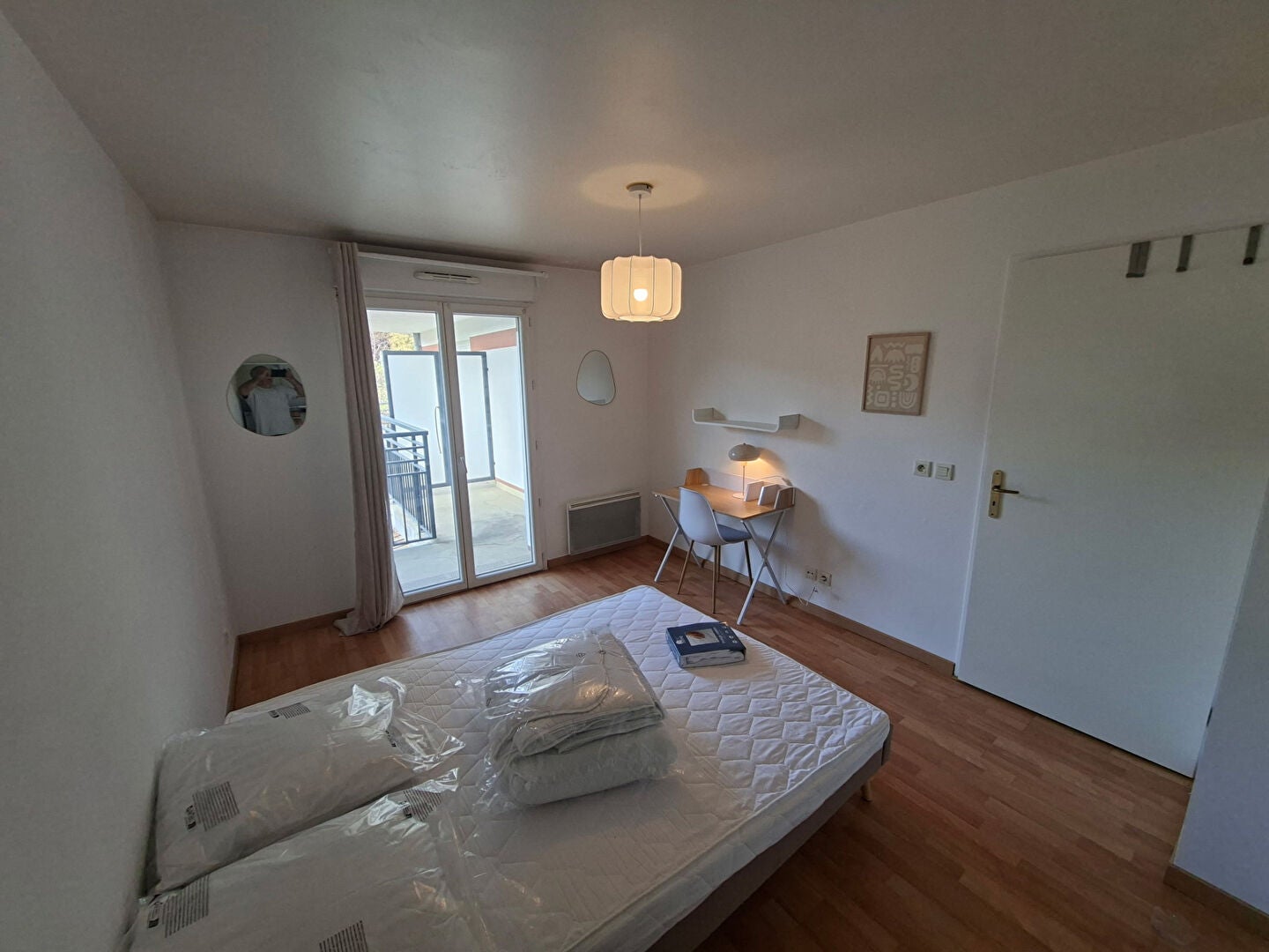 Flat Place Henri Deudon in Athis-Mons