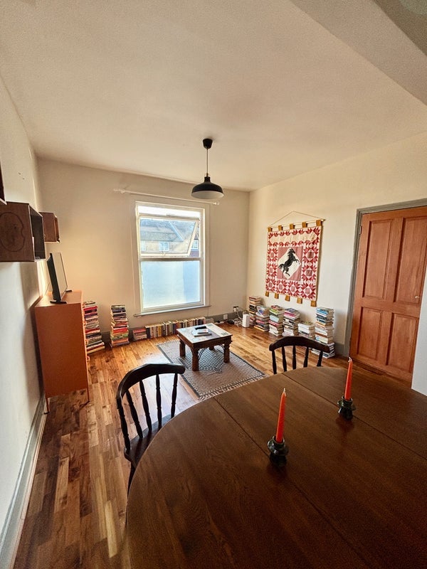 Flat Rutland Walk in Greater London