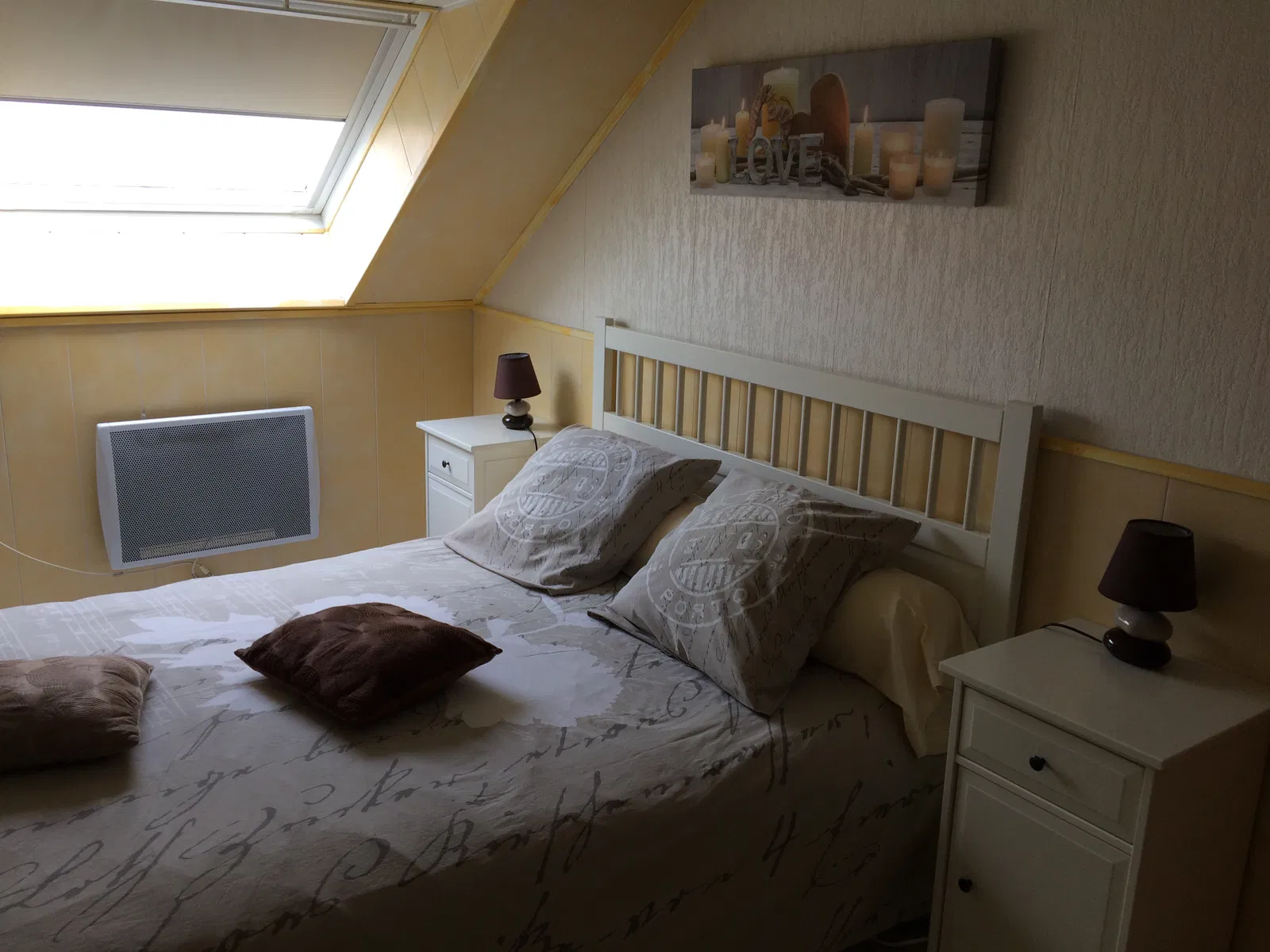 Chambre Rue de Normandie-Niémen à Élancourt