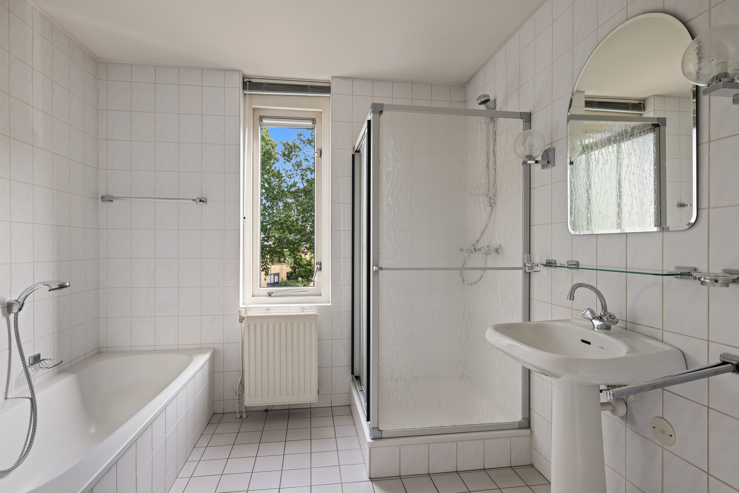 Tussenwoning te koop: De Poort 30, Houten