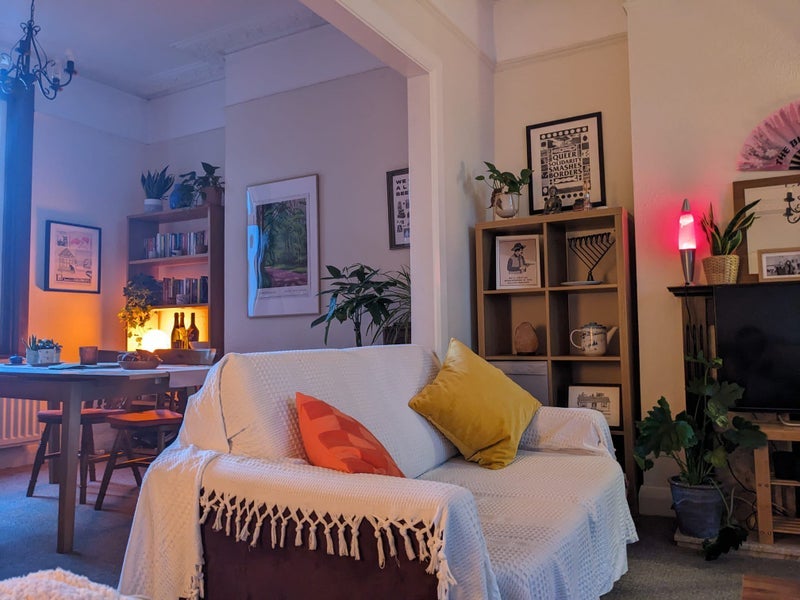Room Gillespie Road in Greater London