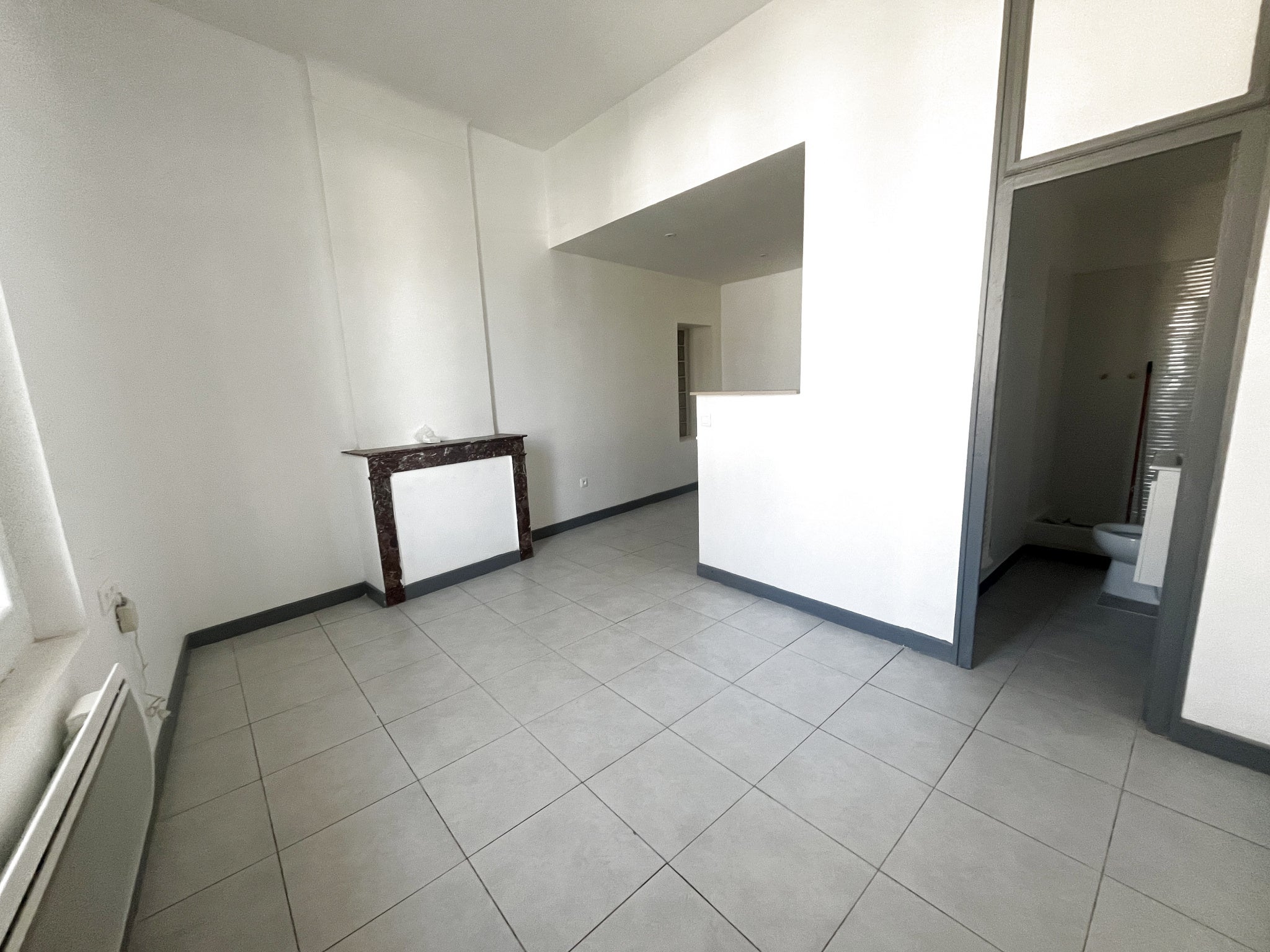 Chambre Avenue Jean Jaurès à Nîmes