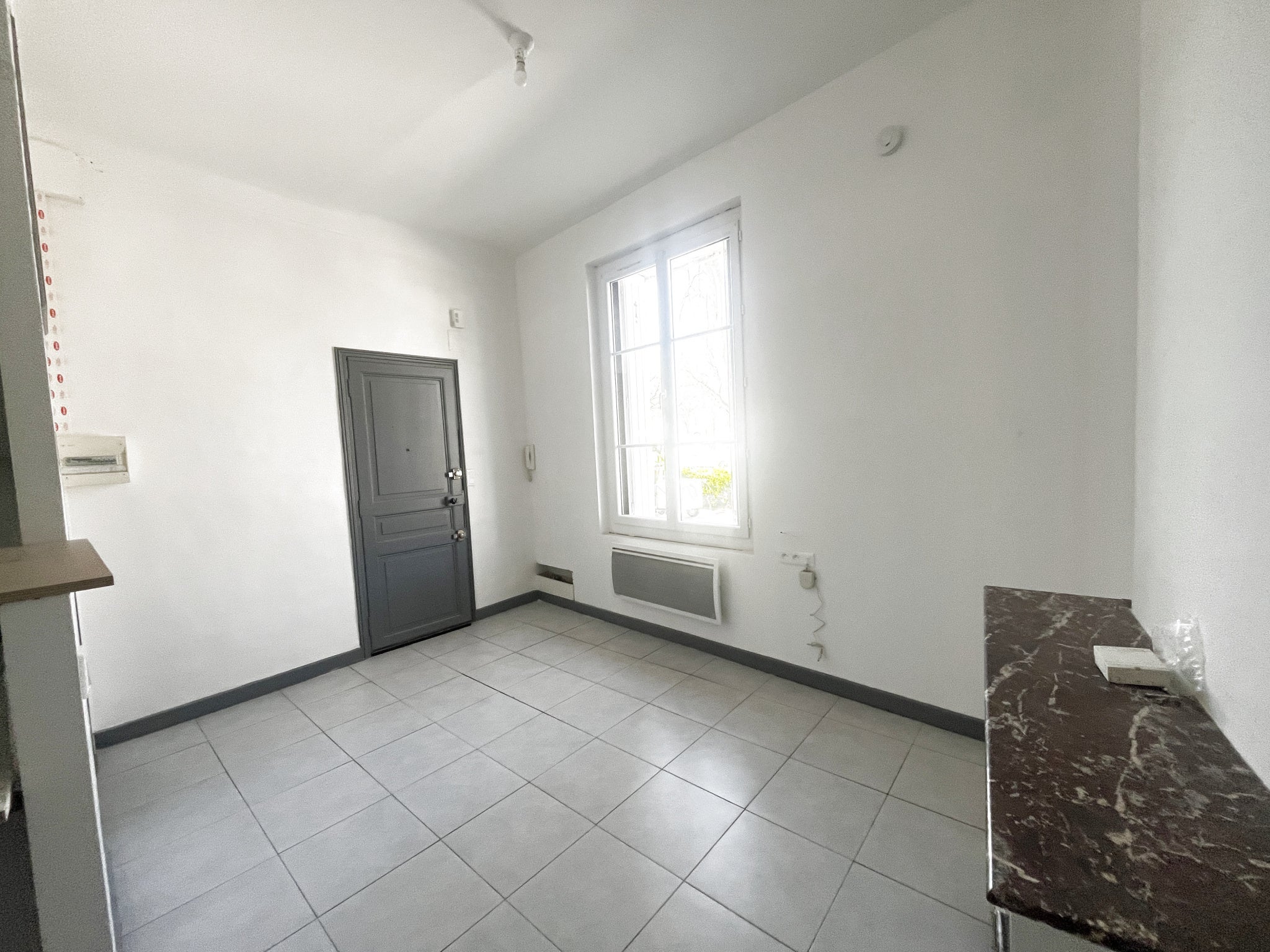 Chambre Avenue Jean Jaurès à Nîmes