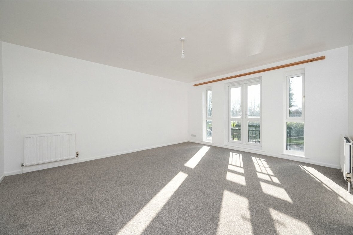 Flat Parkview Close in St Albans