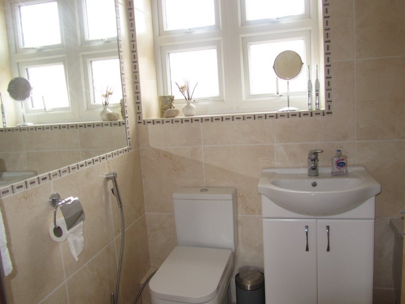 Room Frensham Drive in Greater London