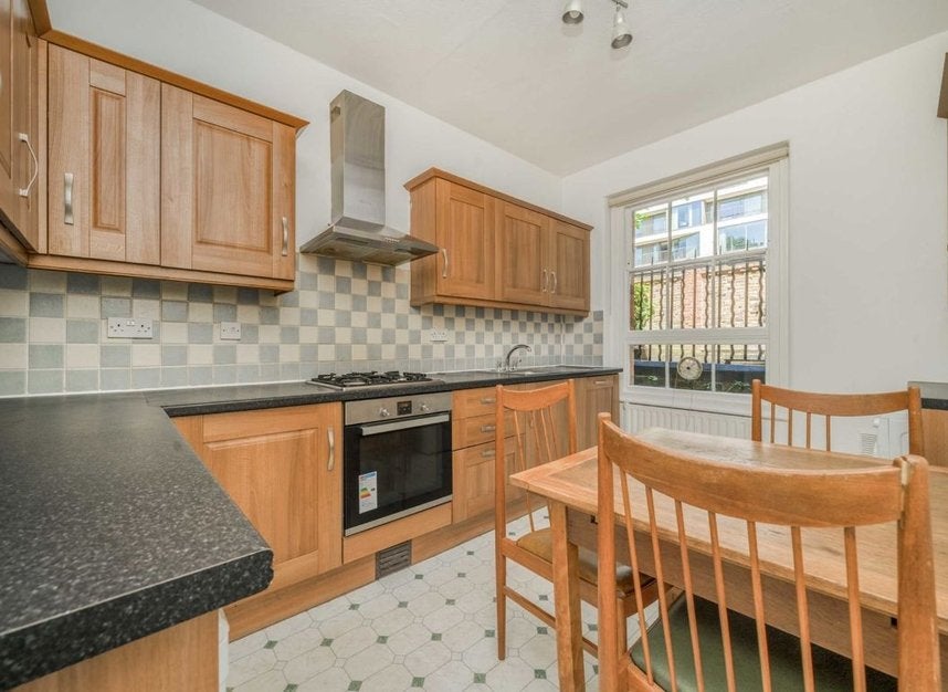 Flat Avonmore Road in Greater London